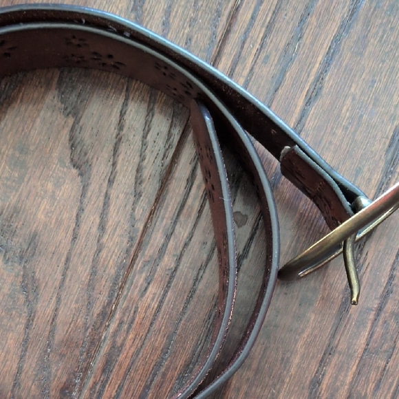 Floral Embossed Cut-Out Brown Genuine Leather Belt with Vintage Brass Buckle, S - Picture 12 of 15